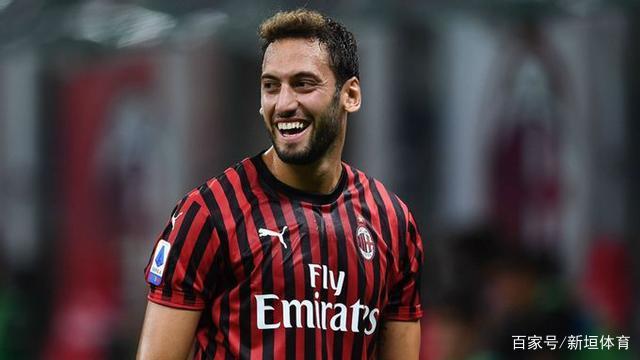 首战的表现 首战的表现