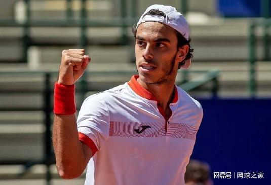 标志性的后 标志性的后